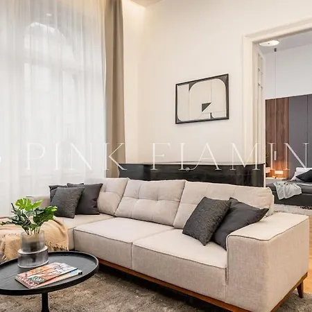 Appartamento Brand New Modern Flat : Pink Flamingo